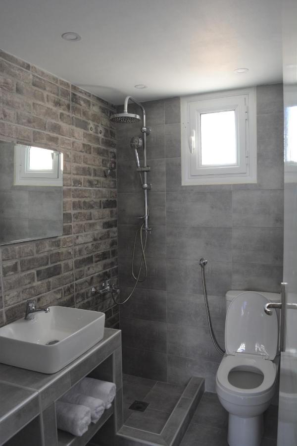 Anezinas Place Daire Perissa  Dış mekan fotoğraf