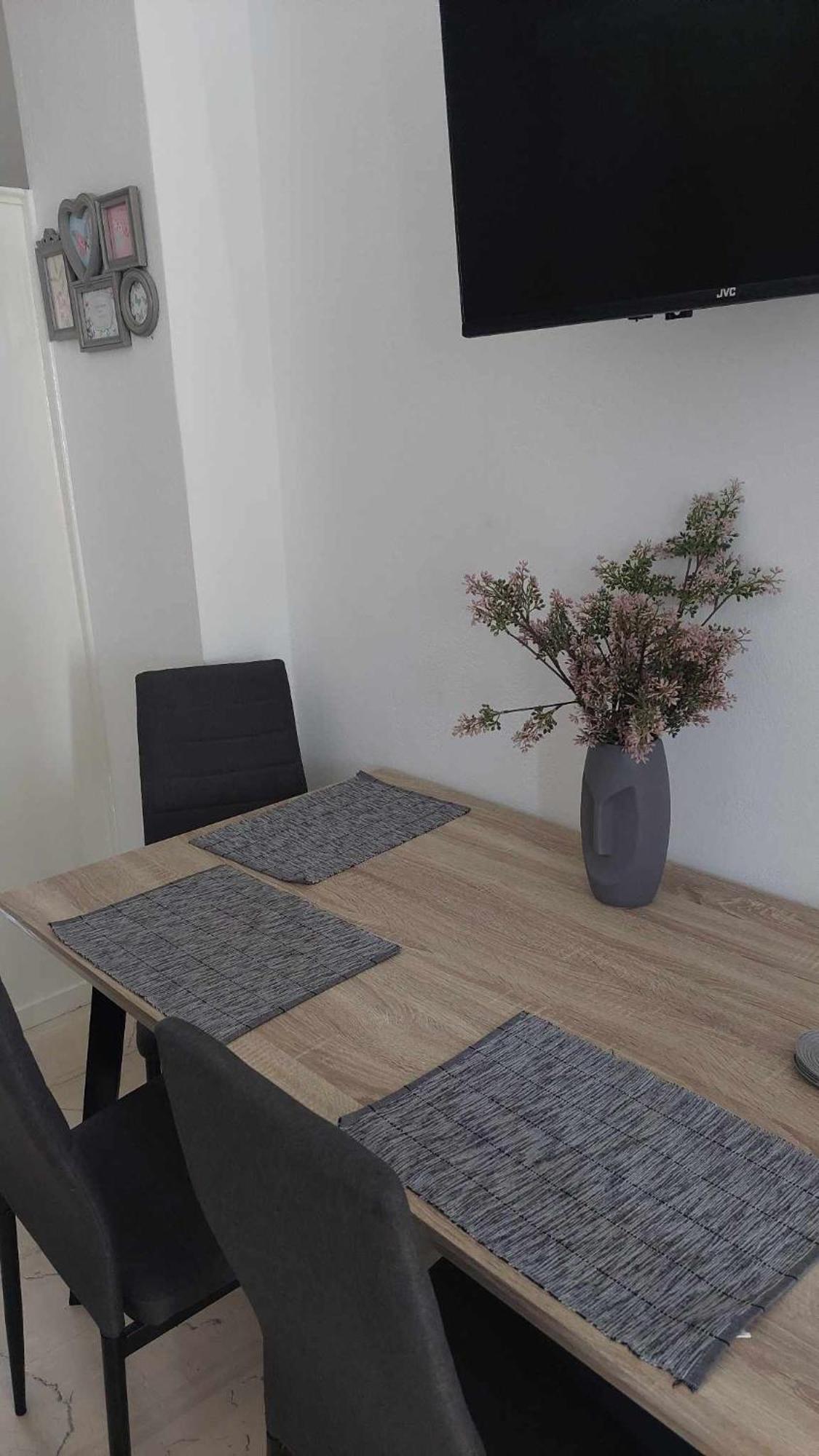 Anezinas Place Daire Perissa  Dış mekan fotoğraf